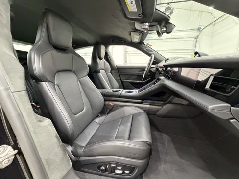 Certified 2025 Porsche Taycan Turbo S AWD/4WD image 25