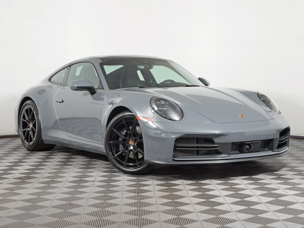 Certified 2025 Porsche 911 Carrera RWD image 9