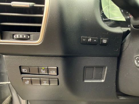 Used 2020 Lexus NX 300 AWD w/ Black Line Edition image 17