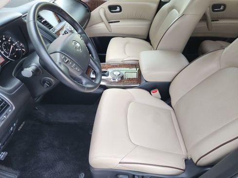 Used 2020 Nissan Armada SL w/ Premium Package image 10