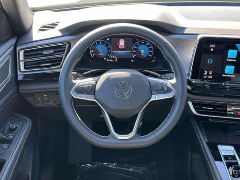 New 2026 Volkswagen Atlas Cross Sport SE image 13