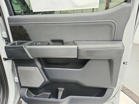 New 2026 Ford F250 Lariat image 43