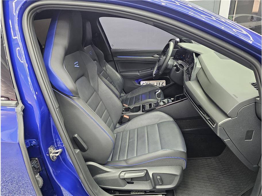 Used 2024 Volkswagen Golf R AWD/4WD image 13