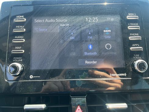 Used 2021 Toyota Camry LE w/ Carpet Mat Package (TMS) FWD image 18