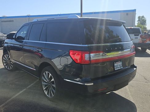 Used 2021 Lincoln Navigator Reserve w/ Luxury Package AWD/4WD image 6