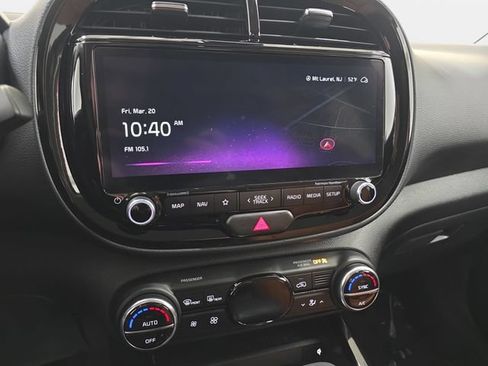 Used 2025 Kia Soul EX FWD image 19