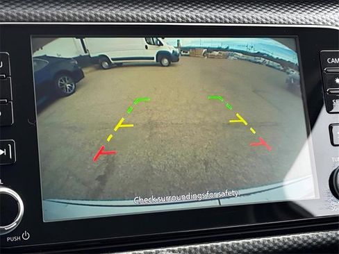 Used 2021 Nissan Kicks SV image 18