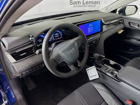 New 2026 Toyota Camry XLE image 9