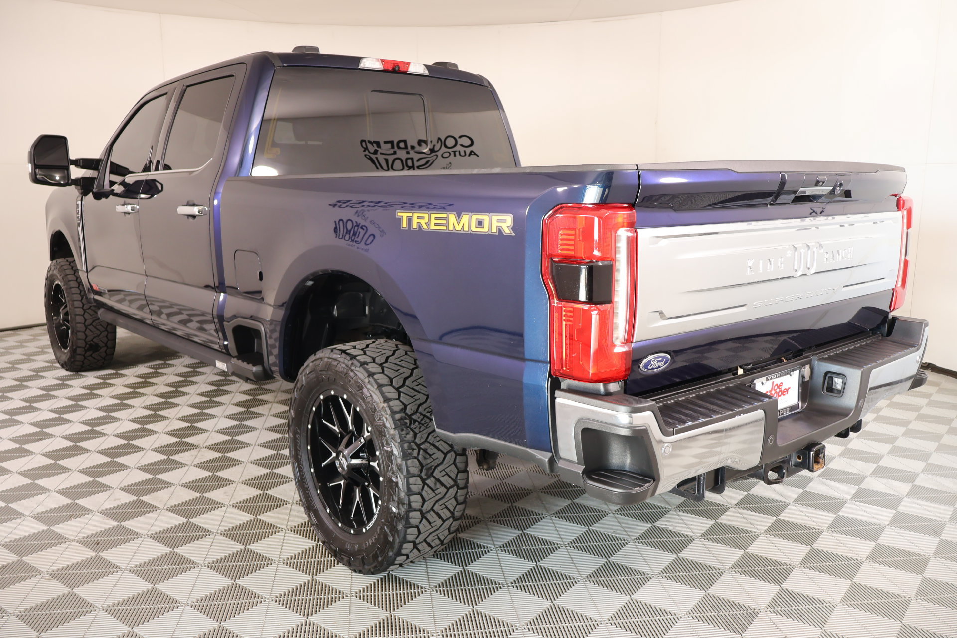 Used 2023 Ford F250 King Ranch w/ Tremor Off-Road Package AWD/4WD image 24