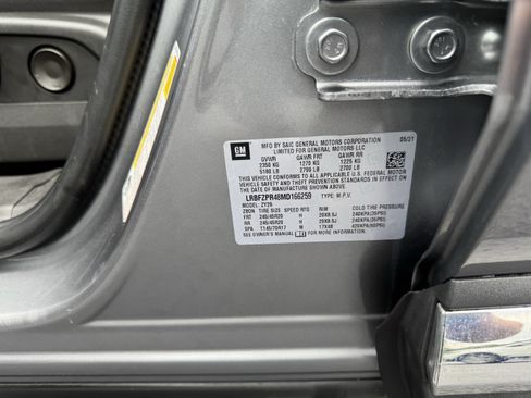 Used 2021 Buick Envision Essence w/ Technology Package I AWD/4WD image 33