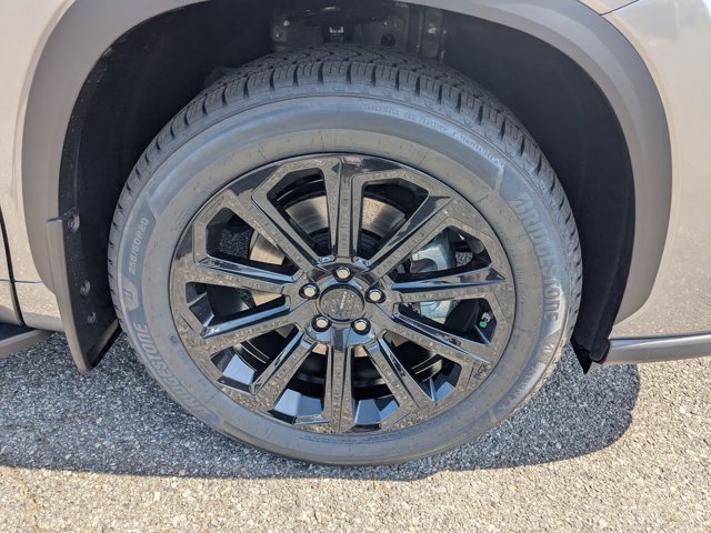 New 2026 Toyota Highlander XLE AWD/4WD image 9