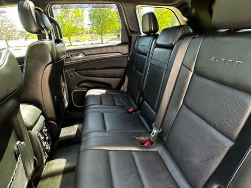 Used 2016 Jeep Grand Cherokee Summit w/ Platinum Series Group AWD/4WD image 16