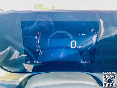 Used 2024 Buick Encore GX Avenir w/ Avenir Technology Package AWD/4WD image 23