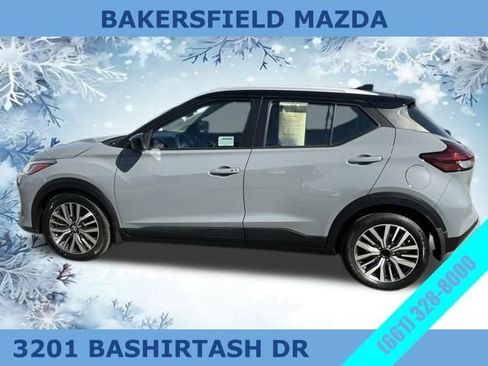 Used 2023 Nissan Kicks SV image 8