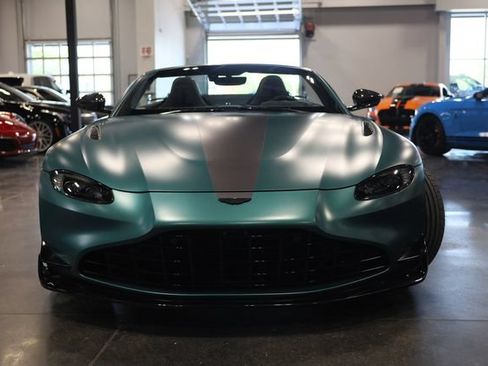 Used 2023 Aston Martin V8 Vantage Roadster RWD image 3