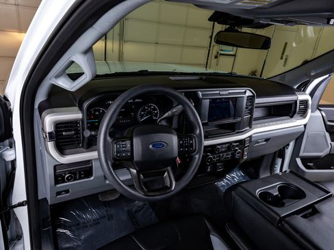 Used 2026 Ford F450 XL w/ 360-Degree Camera Package AWD/4WD image 17