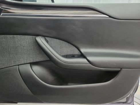 Used 2022 Tesla Model S AWD/4WD image 28
