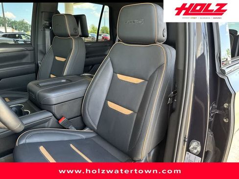 Certified 2024 GMC Yukon AT4 w/ AT4 Premium Package AWD/4WD image 13