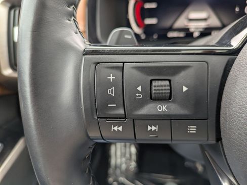 Certified 2023 Nissan Pathfinder Platinum image 16