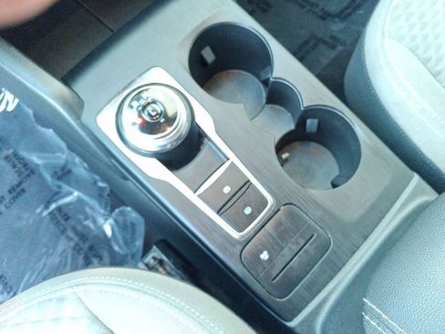 Used 2020 Ford Escape SE Sport image 24