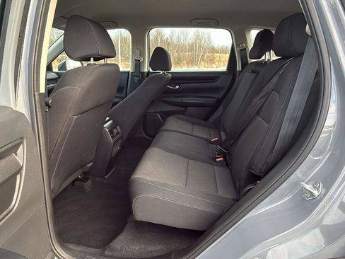 Used 2023 Honda CR-V LX image 25