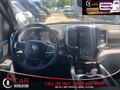 Used 2025 RAM 1500 Big Horn AWD/4WD image 35