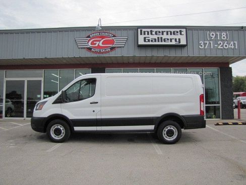 Used 2021 Ford Transit 250 Low Roof image 5