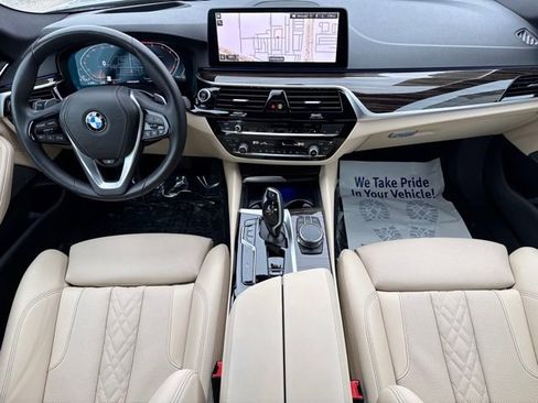 Certified 2023 BMW 530i xDrive 530i xDrive w/ Premium Package image 20