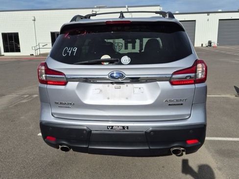 Used 2022 Subaru Ascent Touring image 4