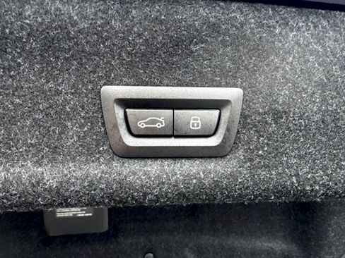Used 2025 BMW M3 w/ Executive Package RWD image 7