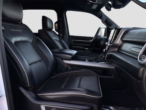 Used 2023 RAM 1500 Laramie image 36