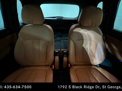 Used 2022 BMW X7 xDrive40i w/ M Sport Package AWD/4WD image 26
