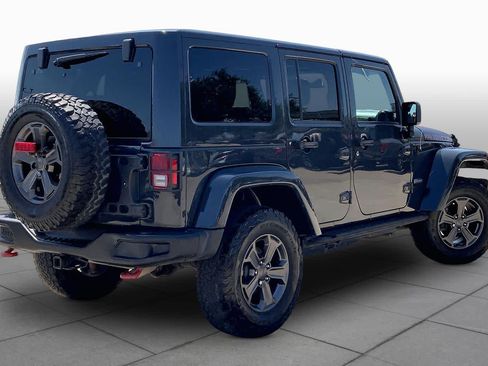 Used 2017 Jeep Wrangler Unlimited Rubicon AWD/4WD image 13