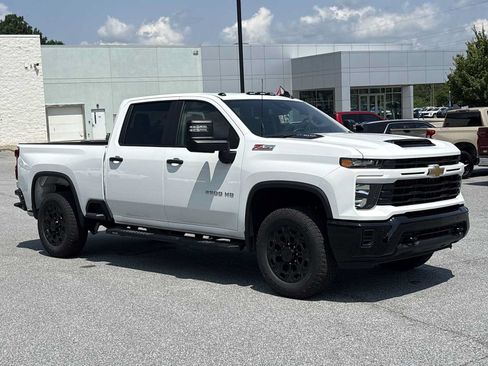 New 2026 Chevrolet Silverado 2500 Custom w/ Custom Value Package AWD/4WD image 4