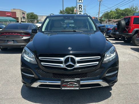 Used 2018 Mercedes-Benz GLE 350 GLE 350 4MATIC Sport Utility 4 image 2