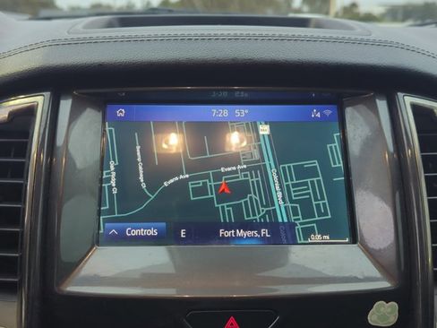 Used 2020 Ford Ranger Lariat w/ Technology Package image 16