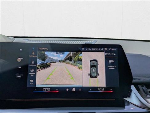 Used 2025 BMW X1 xDrive28i w/ Technology Package image 14