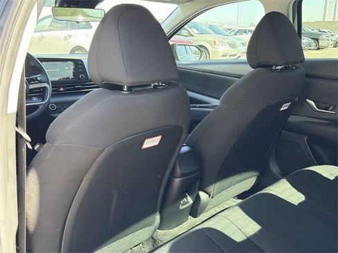 Certified 2025 Hyundai Elantra Blue image 15