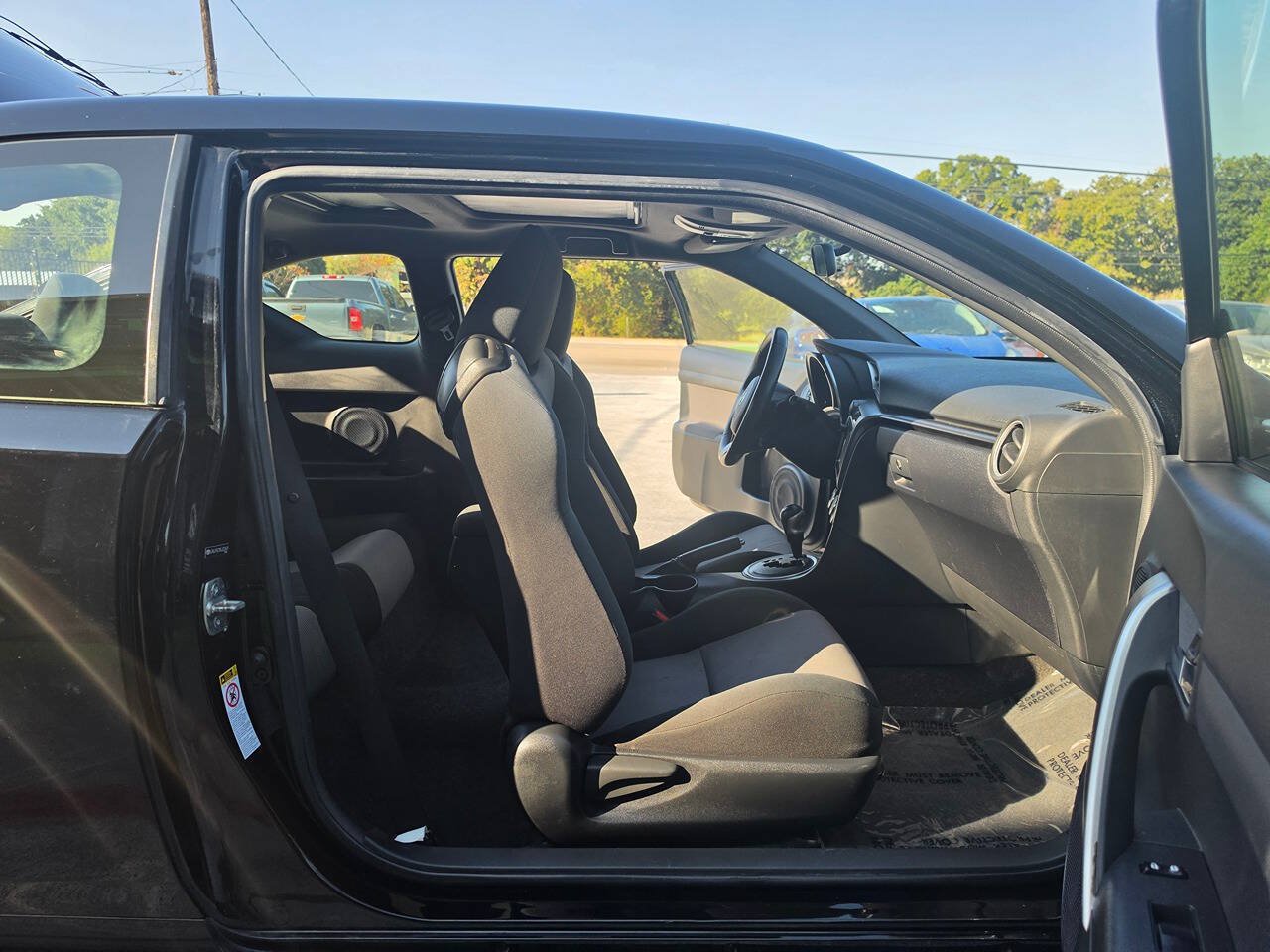 Used 2016 Scion tC FWD image 21