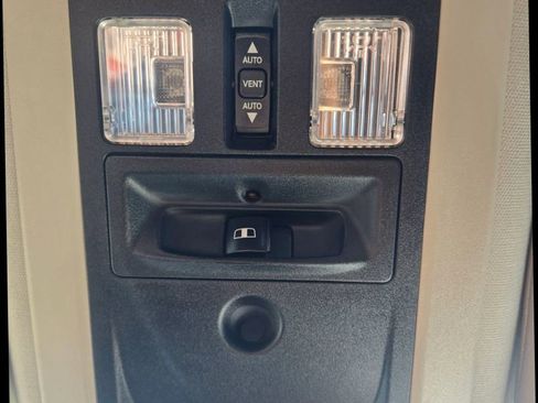 Used 2015 RAM 2500 Laramie image 24