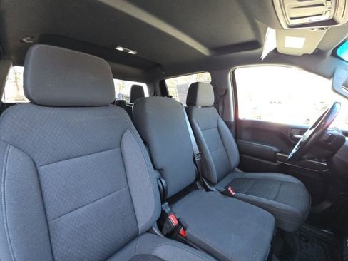 Used 2021 Chevrolet Silverado 1500 LT image 19