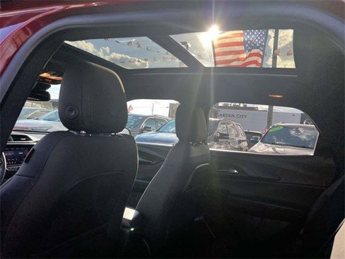 Certified 2022 Chevrolet TrailBlazer RS w/ Sun and Liftgate Package image 18