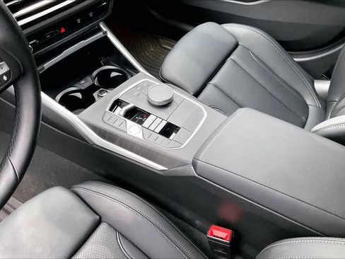 Used 2023 BMW 330e w/ Parking Assistance Package image 18