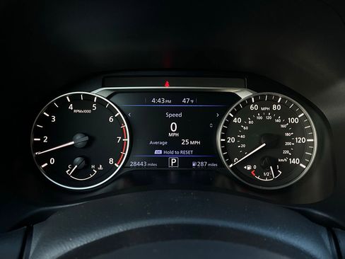 Used 2025 Nissan Altima 2.5 SV image 36