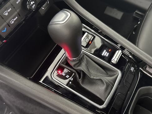 New 2026 Jeep Compass Latitude image 23