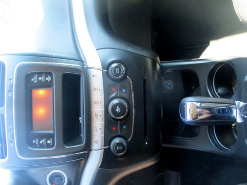 Used 2012 Dodge Journey SXT image 11