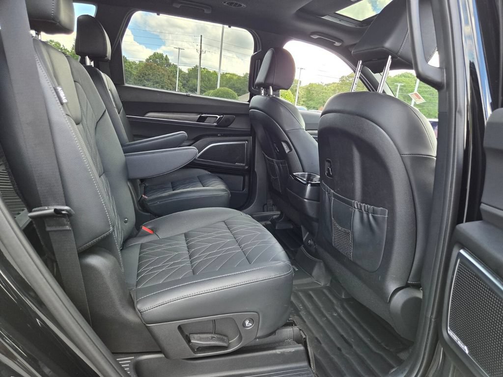 Used 2024 Kia Telluride SX X-Pro AWD/4WD image 16
