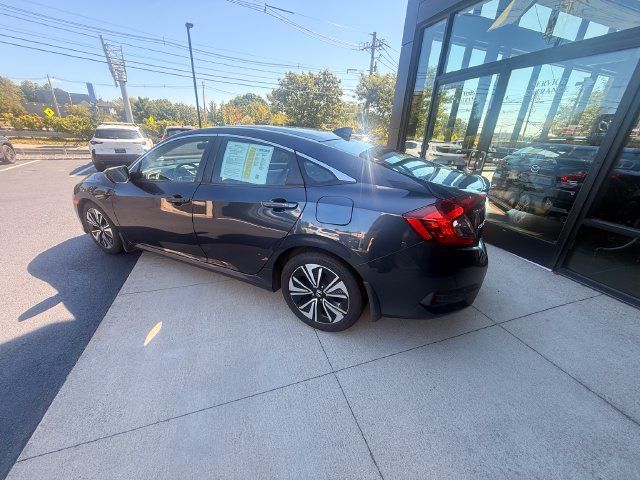 Used 2017 Honda Civic EX-L image 11