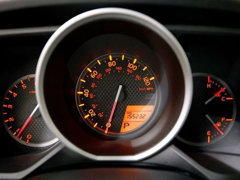 Used 2013 Toyota 4Runner SR5 image 6