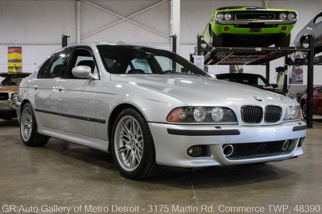 Used 2003 BMW M5 RWD image 10
